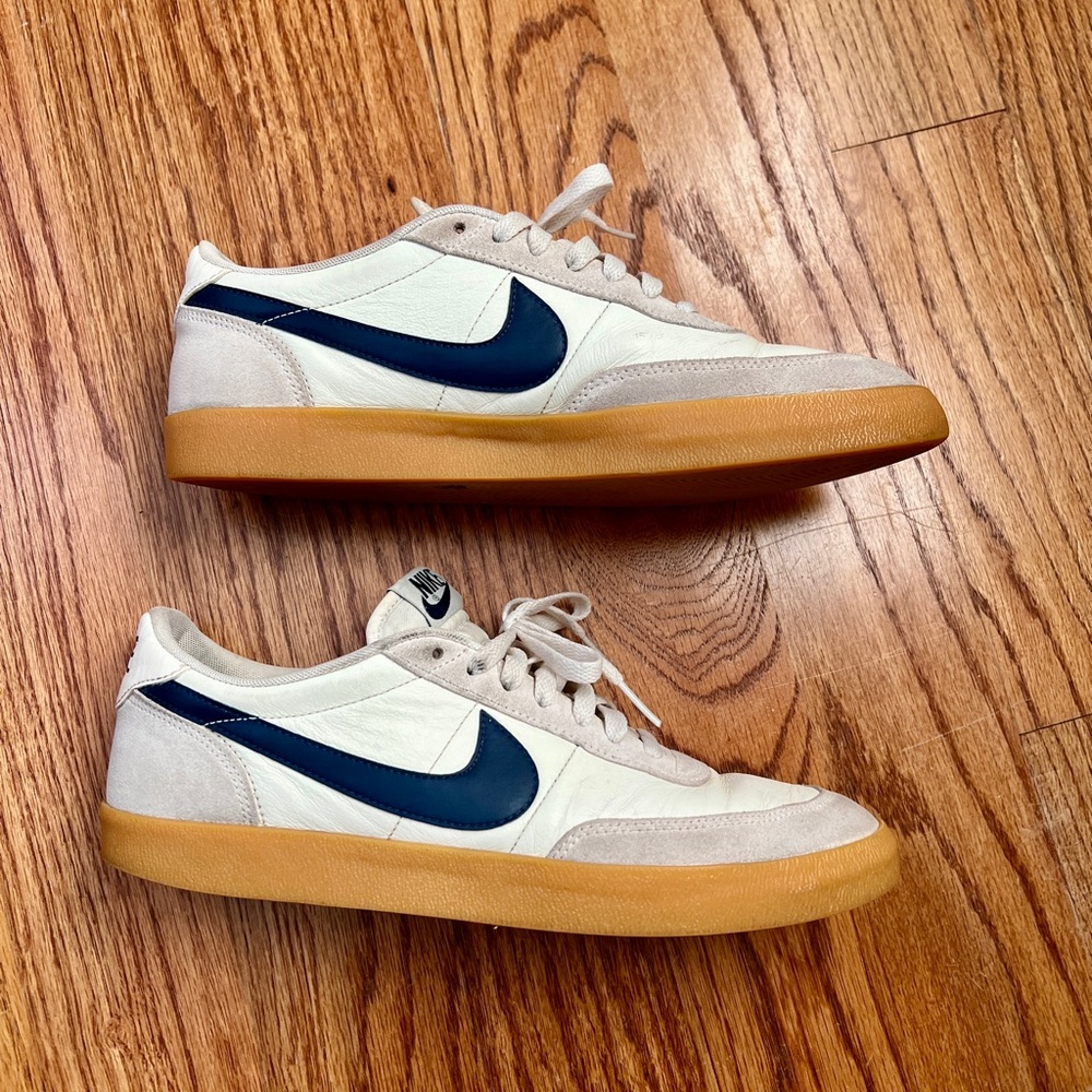 Nike Men's Killshot size 10 White and Navy court shoe
